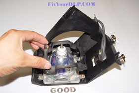 Samsung BP96-00677A / BP96-01415A Replacement Projection LCD Lamp (original Philips Lamp)