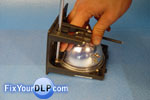 Lampara Philips P23 UHP 100W 1.3 y Fijador