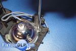 Cubierta de Plastico LSMP0495, Lampara OSRAM E23 OEM 120W 1.3 y Sujetadores Metalicos LSMA0841