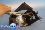 Lampara Philips P22 UHP 120 W / 132 1.3 y Cables de conector