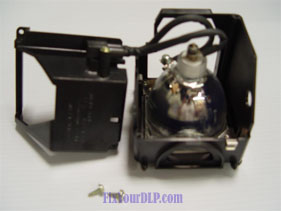 Samsung BP96-01472A Replacement Projection LCD Lamp (original Philips Lamp)