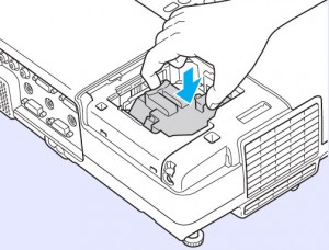 Epson-EMP-X5-projector-lamp-installed-Epson-ELPLP41-lamp