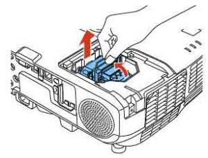 Epson_PowerLite_92_projector_remove_Epson_ELPLP60_projector_lamp