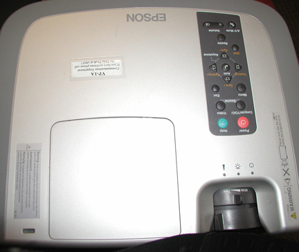 Epson_PowerLite_811P_Epson_ELPLP15_lamp