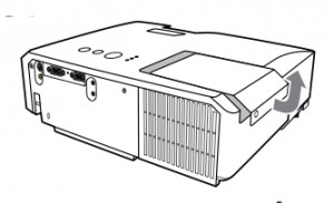 Hitachi_CP-RX78_projector_lamp_Hitachi_DT01022_remove_cover