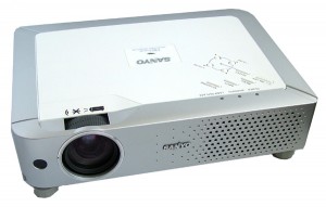 Sanyo PLC-SU70 projector, Sanyo POA-LMP106 service parts no 610 332 3855 