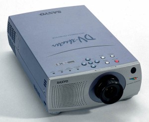 Sanyo PLV-30 Projector