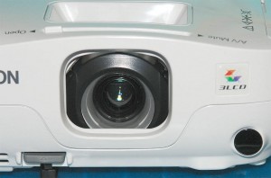 Epson-Powerlite-Home Cinema-705HD-projector-Epson-ELPLP54-lamp