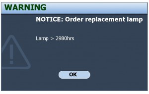 BenQ W200 lamp warning first, BenQ 5J.05Q01.001